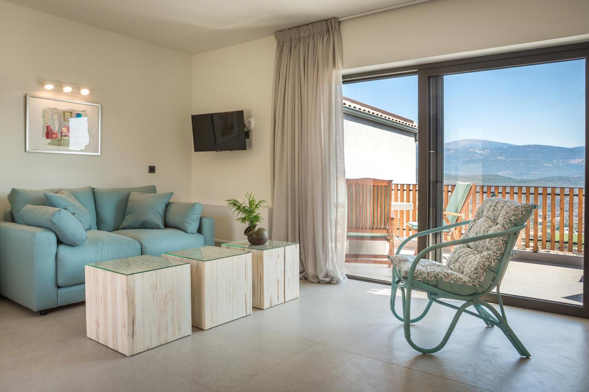 Harmony Suites Χελμάτα Δωμάτιο φωτογραφία