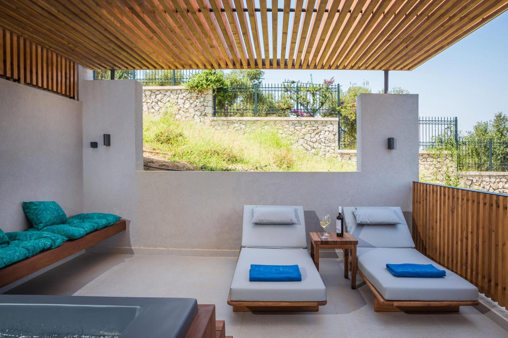 Harmony Suites Χελμάτα Δωμάτιο φωτογραφία