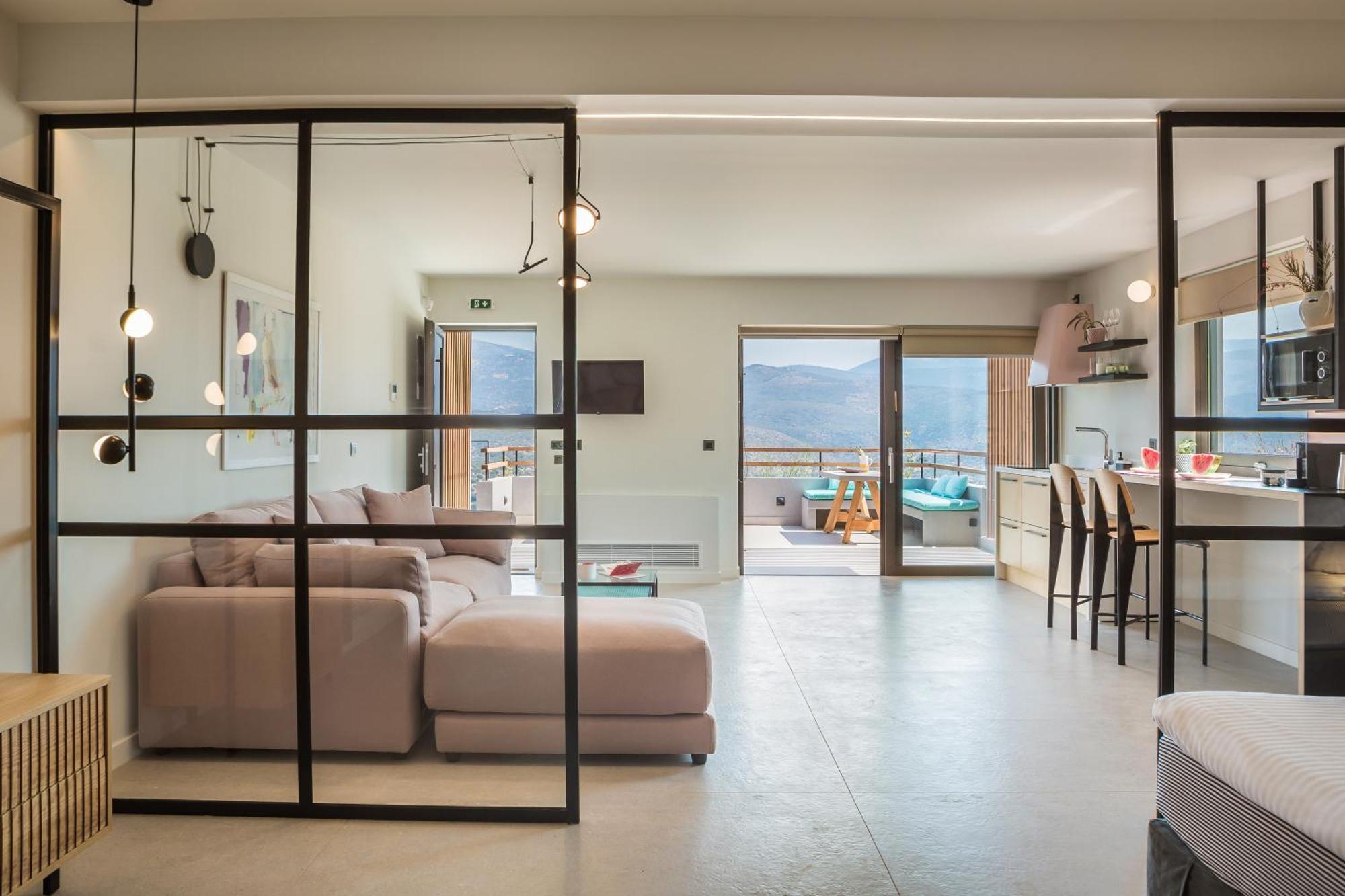 Harmony Suites Χελμάτα Δωμάτιο φωτογραφία