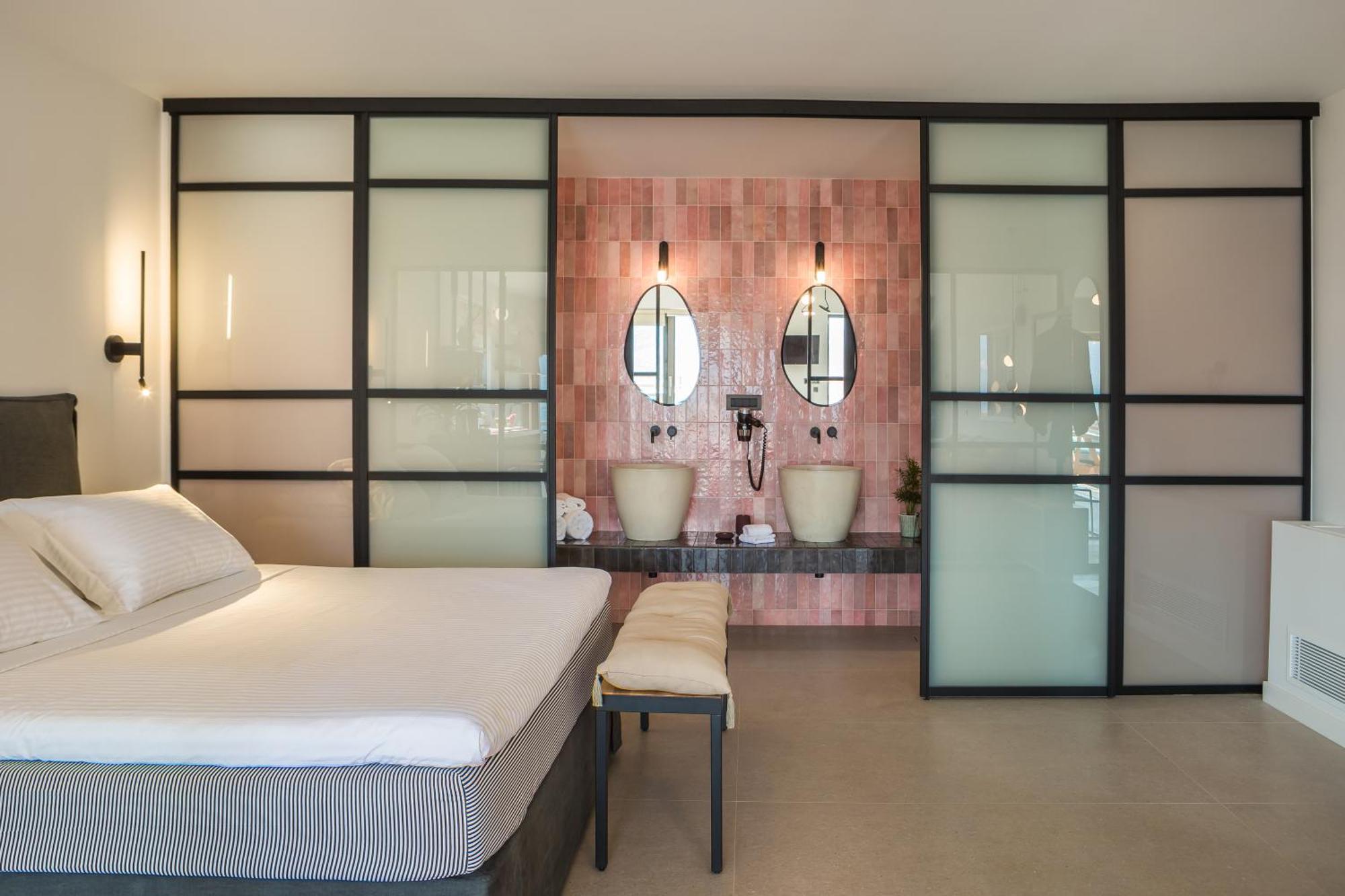 Harmony Suites Χελμάτα Δωμάτιο φωτογραφία