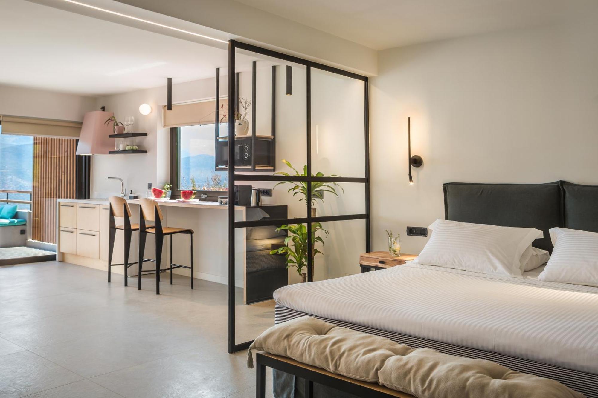 Harmony Suites Χελμάτα Δωμάτιο φωτογραφία