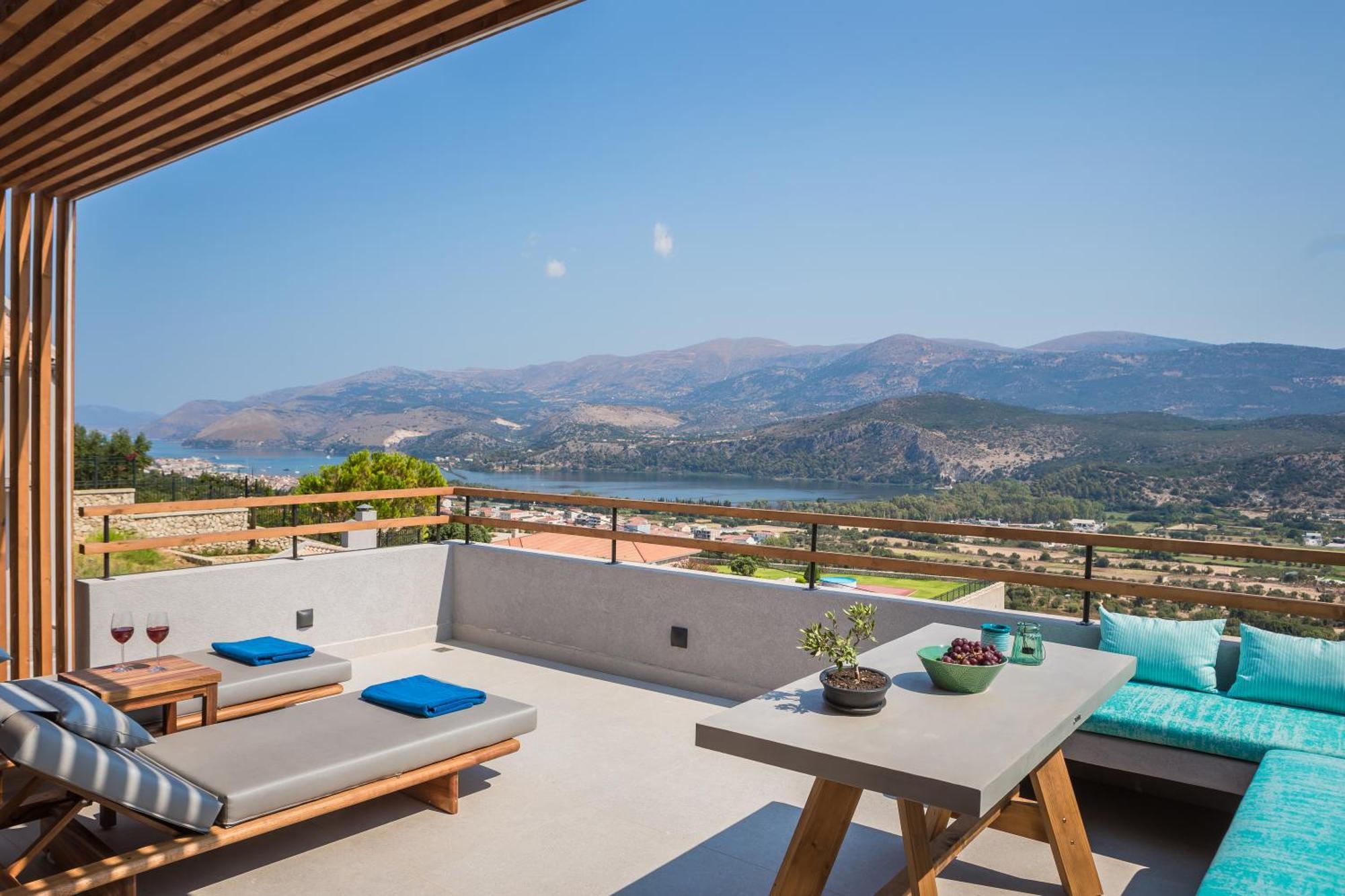 Harmony Suites Χελμάτα Δωμάτιο φωτογραφία